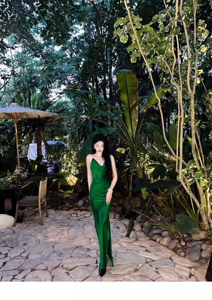 Sexy Sheath Spaghetti Straps Green Backless Satin Long Prom Dresses Party Dress 20th Birthday Outfits Graduation Dresses DH1886