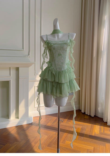 Cute A Line Spaghetti Straps Sage Green Chiffon Grad Dress Inspo Short Mini Formal 8th Grade Homecoming Dresses High School Hoco Court Dress Graduation Dress Hoco Outfits D1901