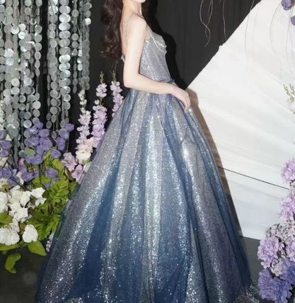 Sexy A line Spaghetti Straps Sequin Long Prom Dresses Party Dress 20th Birthday Outfits Graduation Dresses DH1990