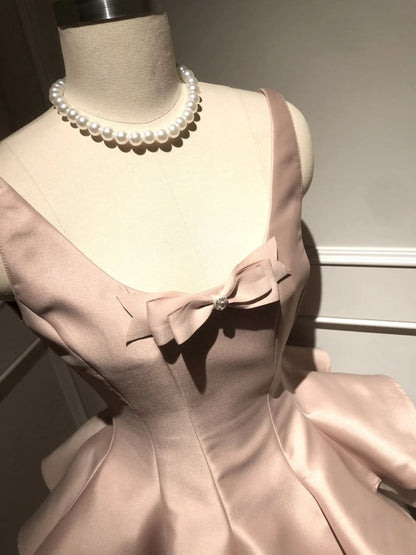 Unique A line Scoop Pink Satin Short Mini Formal 8th Grade Homecoming Dresses Middle School Short Cocktail Dress Hoco Outfits DH2096
