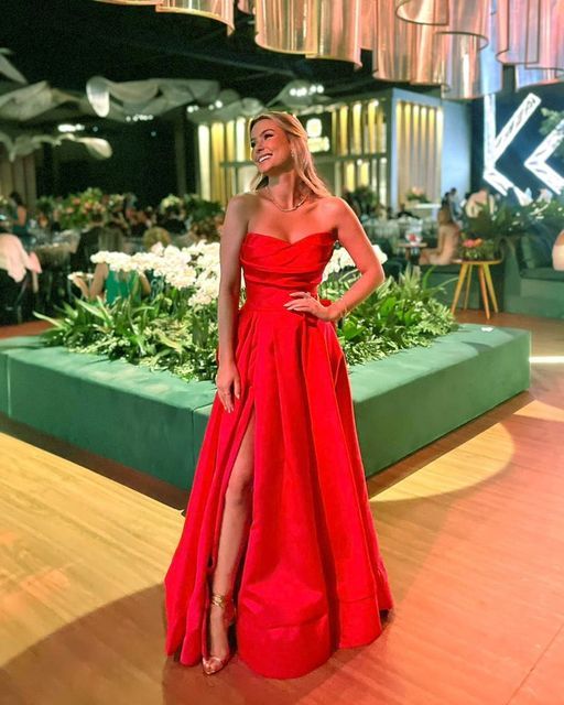 Fancy A line Sweetheart Red Long Split Pleated Evening Dress Party Gowns Evening Special Formal Dresses Prom Dress DH212