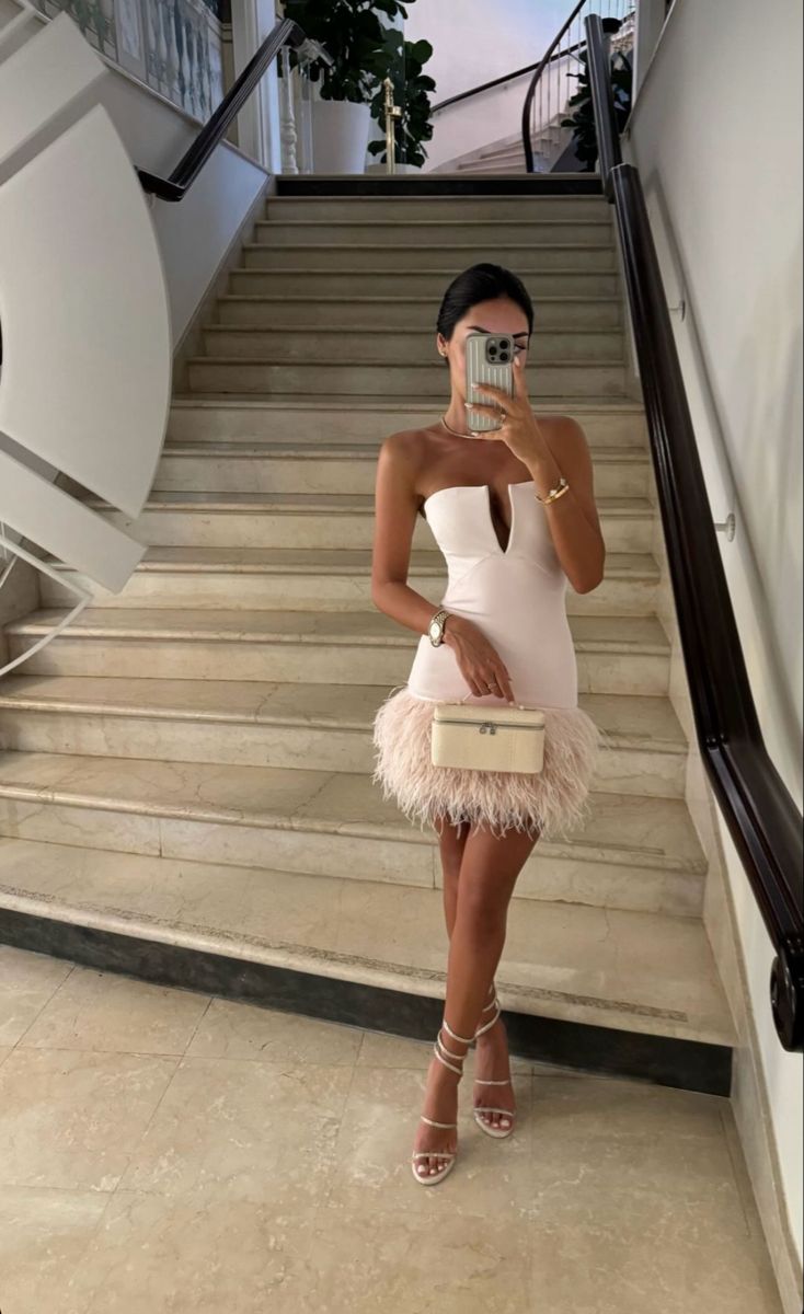 Robe fourreau bustier rose clair moulante à plumes, tenue de soirée courte, robe de cocktail, robe de remise de diplôme, robe Hoco DH2159