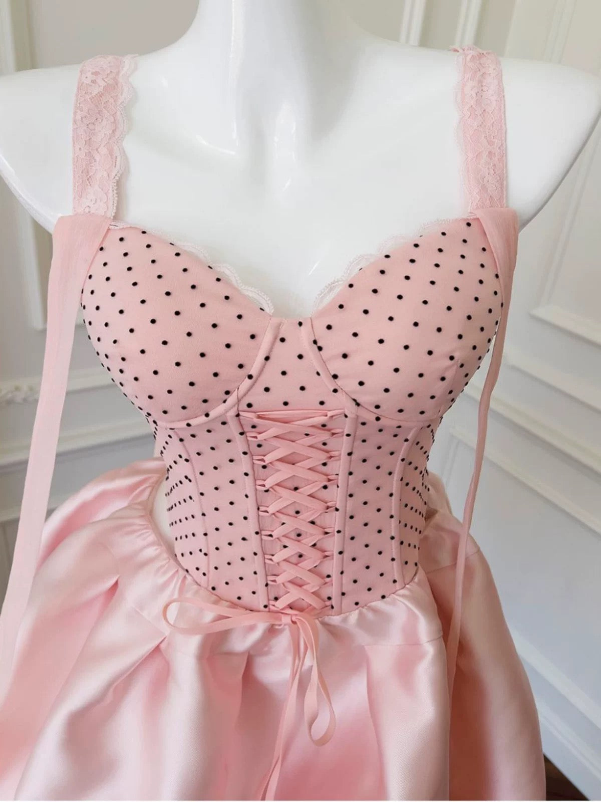 Pretty Ball Gown Straps Pink Satin Formal Homecoming Dress Middle School Short 21st Birthday Outfits Graduation Dress Mini Cocktail Dresses DH2183