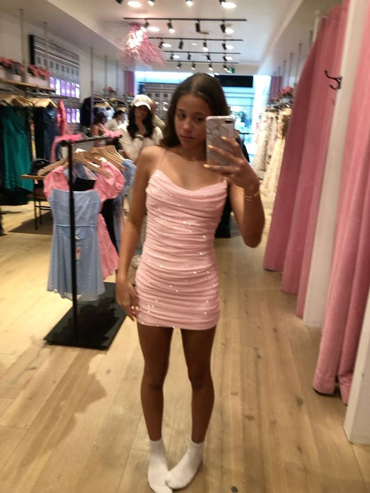 Modest Sheath Spaghetti Straps Blush Pink Sequin Short Formal Homecoming Dress Middle School Short 18th Birthday Outfits Graduation Dress Cocktail Dresses DH2247