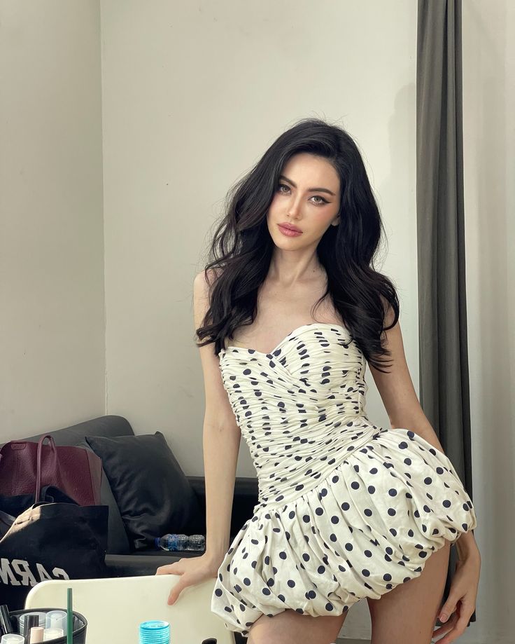 Pretty Sheath Sweetheart Black Polka Dots Formal Homecoming Dresses Short 21st Birthday Outfits Graduation Dress Mini Cocktail Dresses DH2273