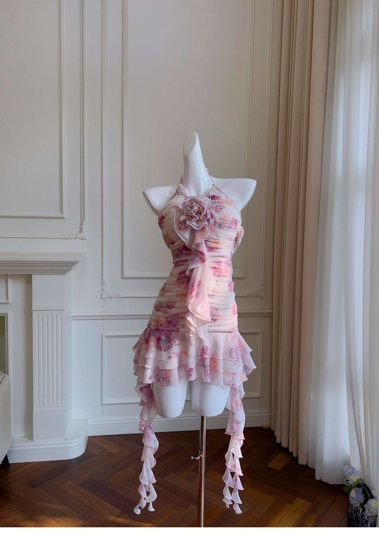 Pretty Sheath Halter Pink Floral Chiffon Short Formal Homecoming Dresses Middle School Short 21st Birthday Outfits Graduation Dress Mini Cocktail Dresses DH2289