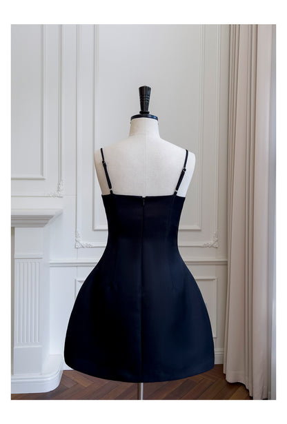 Pretty Ball Gown Spaghetti Straps Little Black Dress Formal Homecoming Dresses Middle School Short 21st Birthday Outfits Graduation Dress Mini Cocktail Dresses DH2305