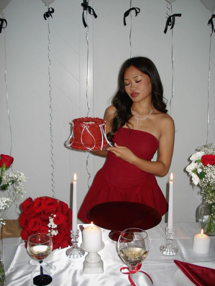 Pretty A Line Strapless Burgundy Formal Homecoming Dresses Short 16th Birthday Outfits Graduation Dress Mini Cocktail Dresses DH2365