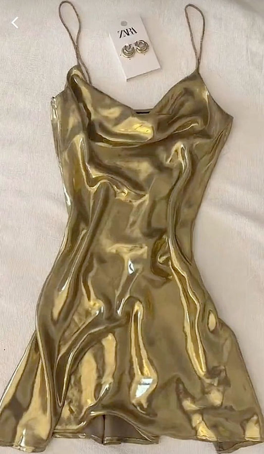 Robe de soirée trapèze en satin doré à bretelles spaghetti, tenue de soirée pour 21e anniversaire, robe de remise de diplôme, robe de cocktail courte et courte, DH2385