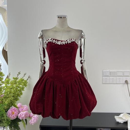 Jolie robe de bal en velours rouge, décolleté en cœur, tenue de soirée, de remise de diplôme, de cocktail, courte, DH2478