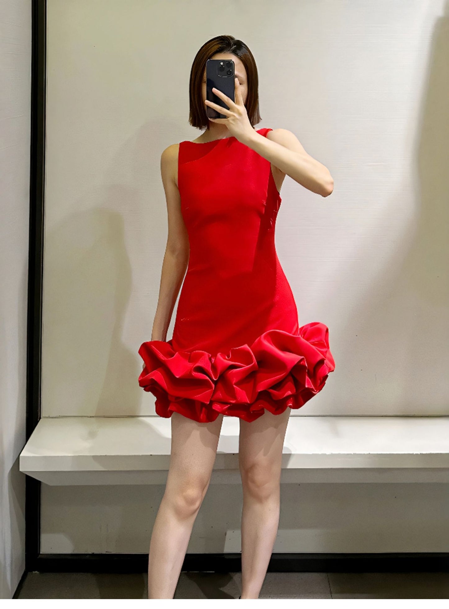Robe fourreau sexy à col rond en satin rouge, courte, tenue de soirée, robe d'été Hoco, mini robe de cocktail DH2533