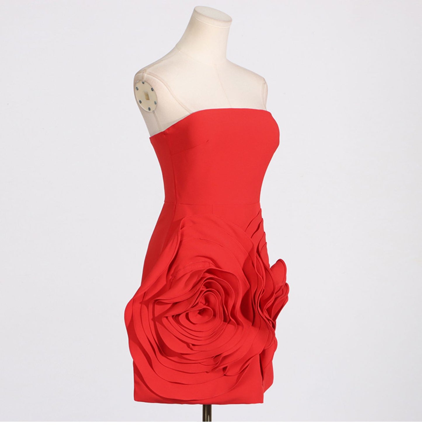 Robe de soirée en satin rouge, coupe trapèze, sans bretelles, tenue de soirée, pour 18e anniversaire, robe de remise de diplôme, courte, mini, Hoco, DH2535