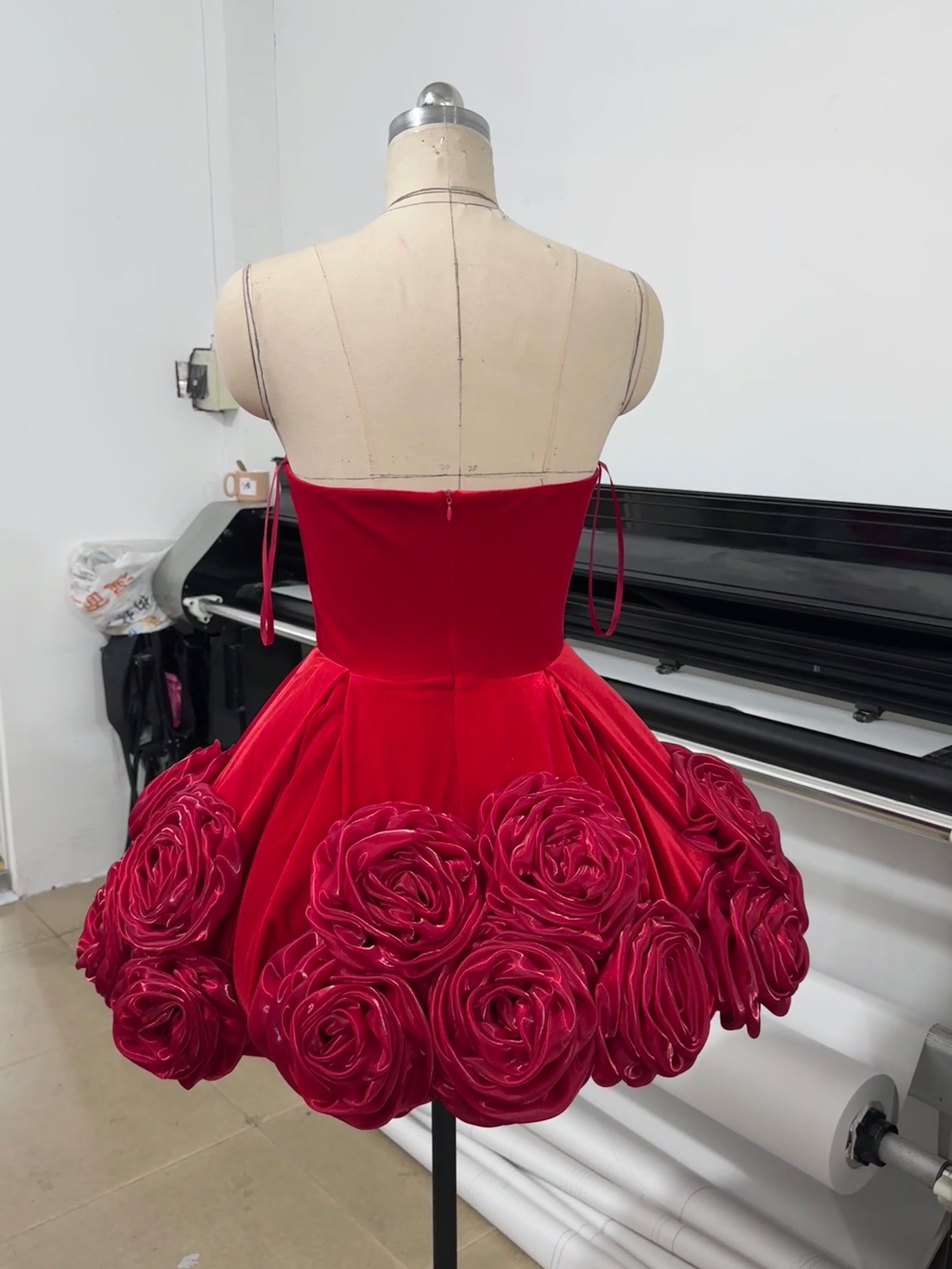 Robe de bal sexy bustier en satin rouge, tenue de soirée formelle, tenue de 18e anniversaire, robe de remise de diplôme, robe courte Hoco DH2544