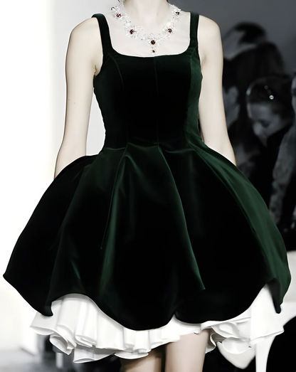 Cute Ball Gown Square Dark Green Velvet Short Mini Formal 8th Grade Homecoming Dresses Middle School Cocktail Dress Hoco Outfits DH2559
