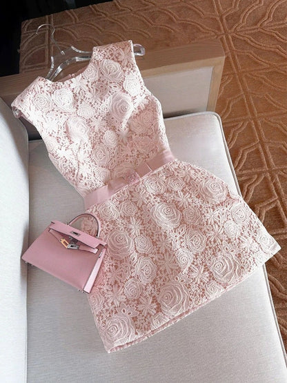 Elegantes A-Linien-Kurzschluss-Spitzen-Kurzes weißes Mini-Formal-Homecoming-Kleider für die 8. Klasse, Cocktailkleid für die Mittelschule, Hoco-Outfits DH2637