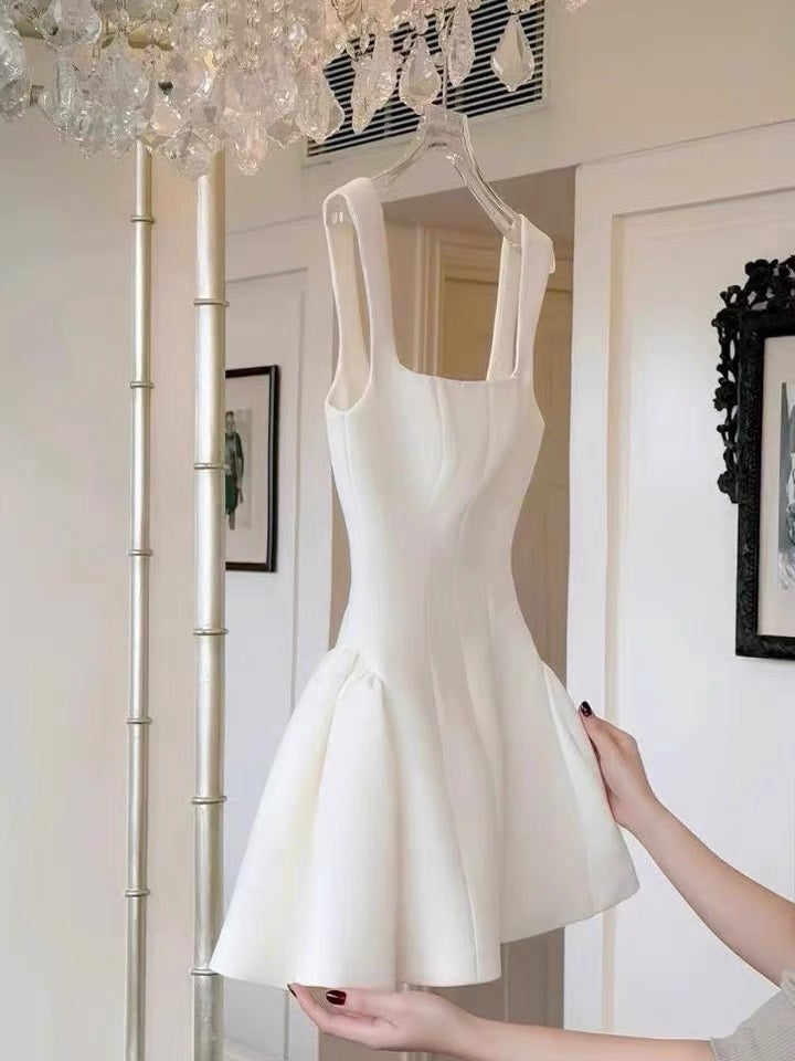 Robe de soirée courte rouge à col carré et coupe trapèze, inspiration danse estivale, robe Hoco, mini robe de cocktail DH2643
