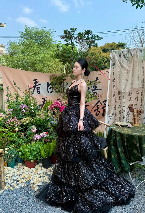 Sparkly Black Spaghetti Strap Sheath Tulle Short Train Evening Dress DH2707