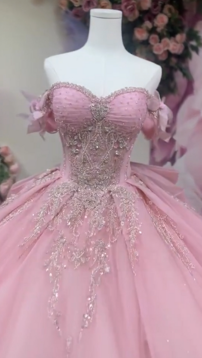 Gorgeous Pink Off-the-shoulder Tulle Long Ball Gown Sweet Applique Beaded 16th Birthday Dress Cute Quinceanera Dress DH2740