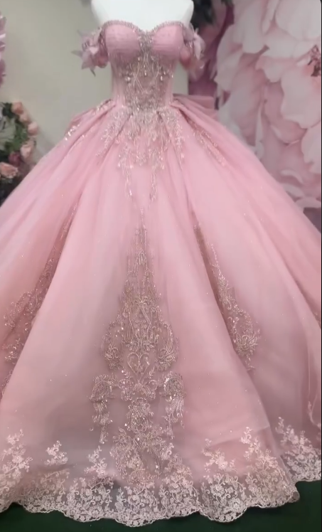 Gorgeous Pink Off-the-shoulder Tulle Long Ball Gown Sweet Applique Beaded 16th Birthday Dress Cute Quinceanera Dress DH2740