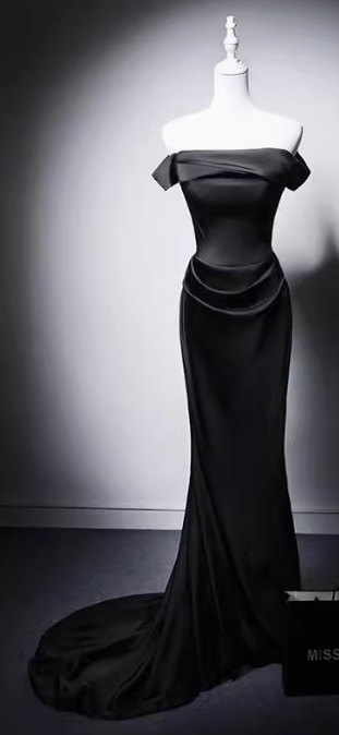 Modest Black Mermaid Evening Gowns Off-the-shoulder Satin Long Prom Dress Elegant 22nd Birthday Dress DH2744