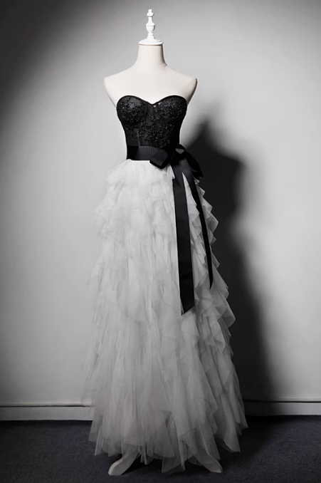 Fashion Black/Gray Long Ball Gown Tiered Tulle Evening Gown Modest Formal Dress Cute 18th Birthday Outfit DH2748