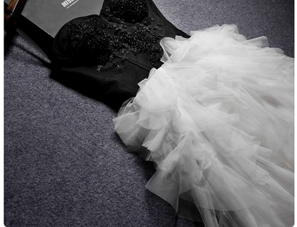 Fashion Black/Gray Long Ball Gown Tiered Tulle Evening Gown Modest Formal Dress Cute 18th Birthday Outfit DH2748