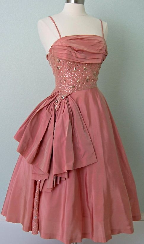 Vintage Ball Gown Spaghetti Straps Formal 8th Grade Homecoming Dresses Summer Middle School Hoco Dress 6th Grade Graduation Outfits DH311