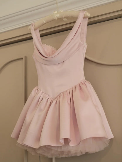 Pretty A line Straps Pink Satin Short Formal 8th Grade Homecoming Dresses Summer Middle School Hoco Dress Homecoming Outfits DH422