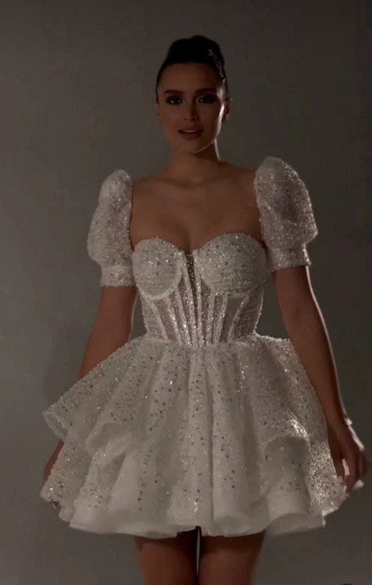 Fancy Short Hoco Dresses A line Sweetheart White Sequin Mini Formal 8th Grade Homecoming Dresses Summer Middle School Homecoming Outfits DH47