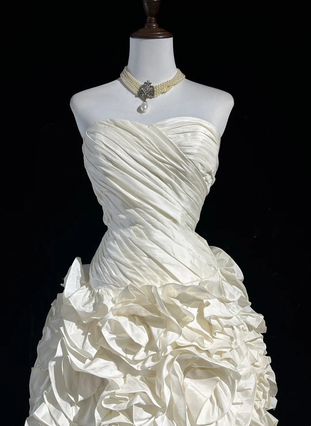 Vintage Ball Gown Sweetheart Taffeta White Sleeveless Mini Short Formal 8th Grade Homecoming Dresses Summer Middle School Hoco Dress Homecoming Outfits DH661