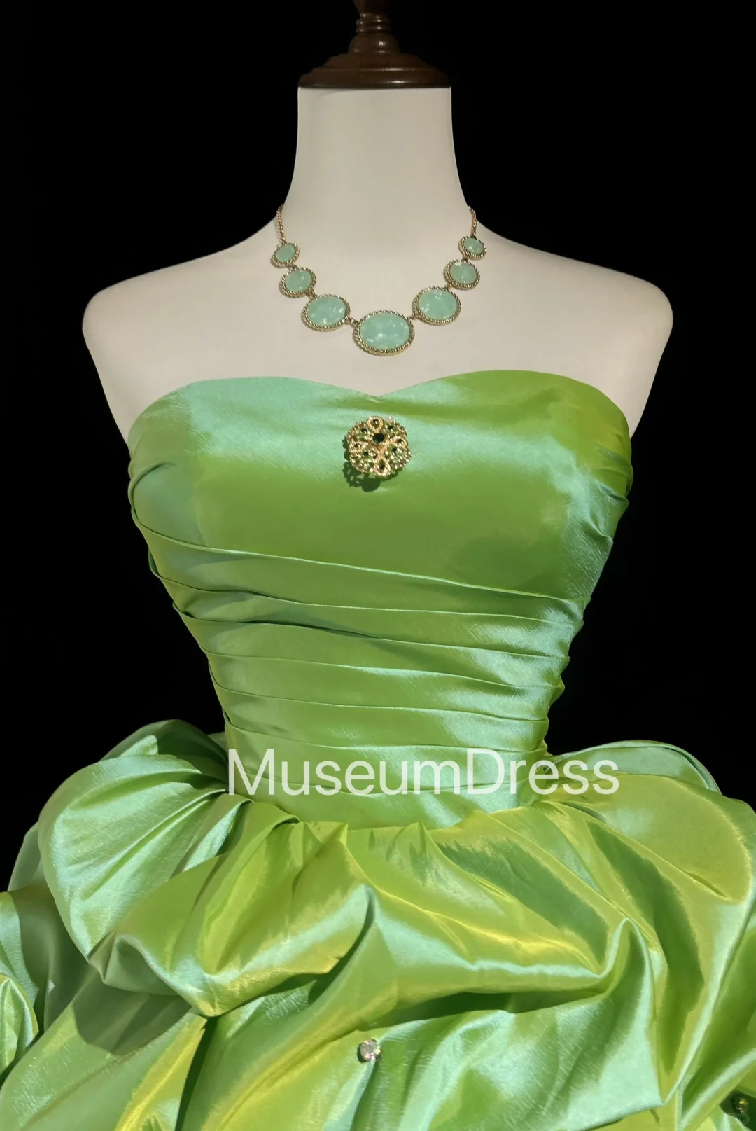 Vintage Ball Gown Sweetheart Taffeta Green Sleeveless Mini Short Formal 8th Grade Homecoming Dresses Summer Middle School Hoco Dress Homecoming Outfits DH669