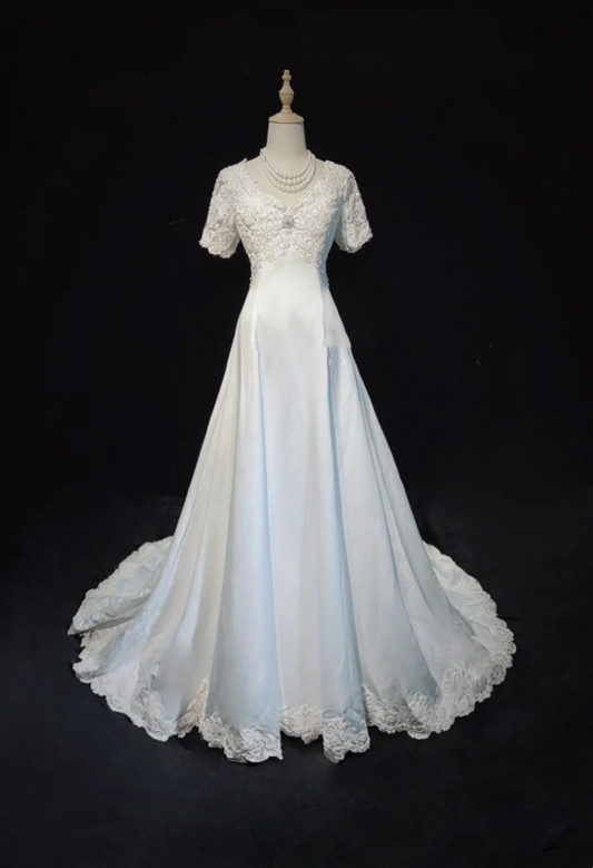 Vintage Bridal Gown 1960s Ball Gown V Neck Short Sleeves Ivory Long Summer Autumn Wedding Dresses Elegant Bridal Gowns DH670