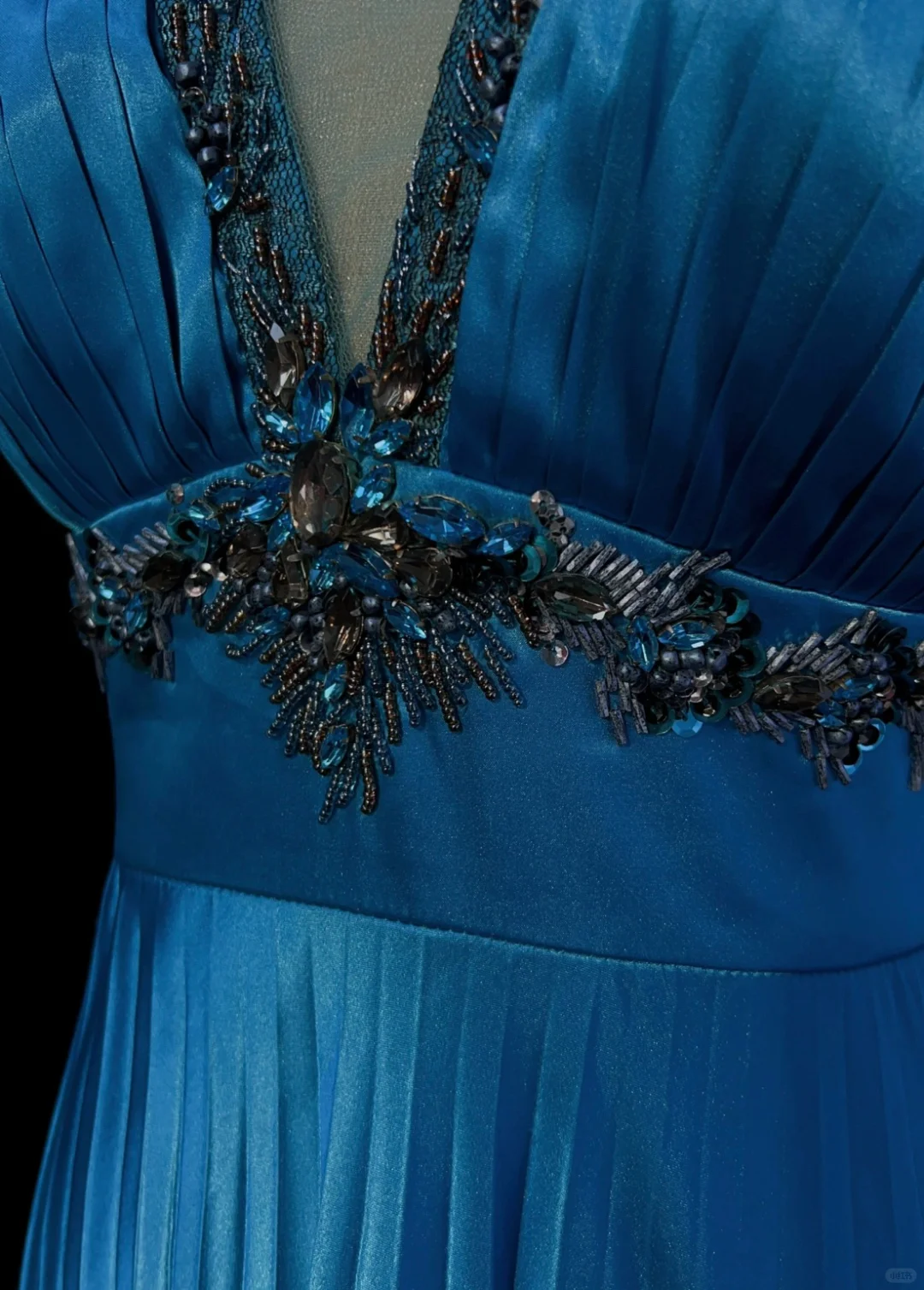 Pretty A line Halter Royal Blue Tea Length Formal 8th Grade Homecoming Dresses Summer Middle School Hoco Dress Homecoming Outfits DH673