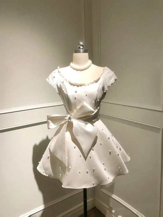 Cute Ball Gown White Satin Mini Short Formal 8th Grade Homecoming Dresses Summer Middle School Hoco Dress Homecoming Outfits DH683