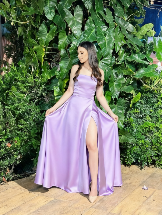 Elegant A Line Spaghetti Straps Green Satin Long Prom Dresses Party Dress Summer 20th Birthday Outfits 18th Birthday Dresses DH771