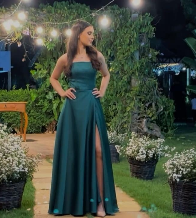 Elegant A Line Spaghetti Straps Green Satin Long Prom Dresses Party Dress Summer 20th Birthday Outfits 18th Birthday Dresses DH771