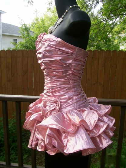 Pretty Ball Gown Strapless Pink Satin Short Formal 8th Grade Homecoming Dresses Summer Middle School Hoco Dress Homecoming Outfits DH829