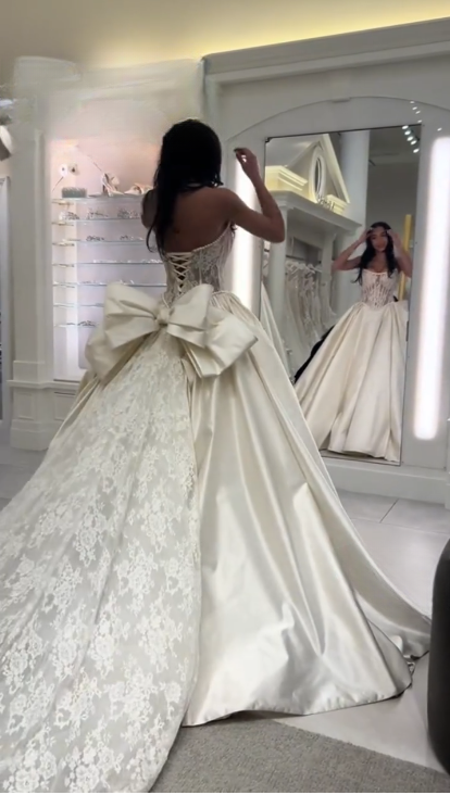 Ethereal Wedding Dress Ball Gown Strapless Lace Long White Wedding Dresses Bridal Gowns DH857