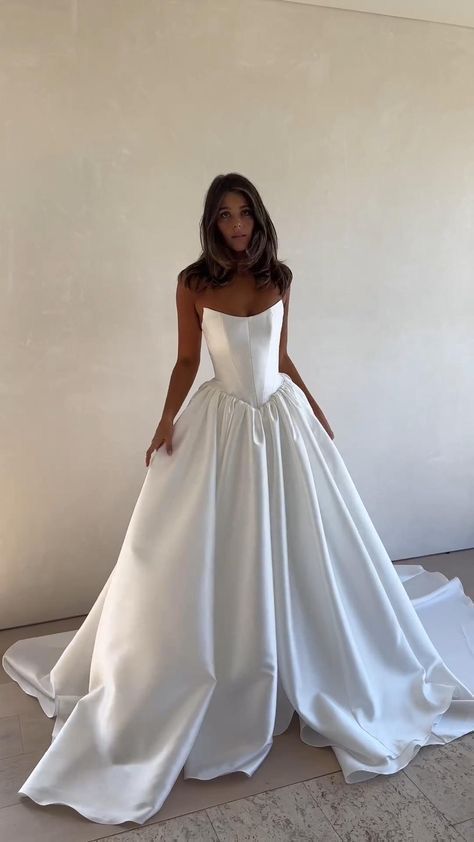 Robe de mariée classique, robe de bal, bustier, longue, en satin, blanche, élégante, DH860