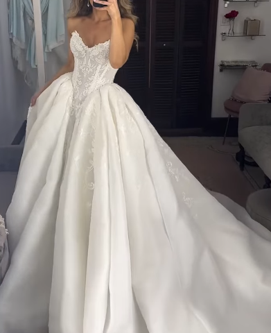 Princess Bridal Dress Ball Gown Sweetheart Sleeveless Satin White Lace Wedding Dresses Pretty Bridal Gowns DH936