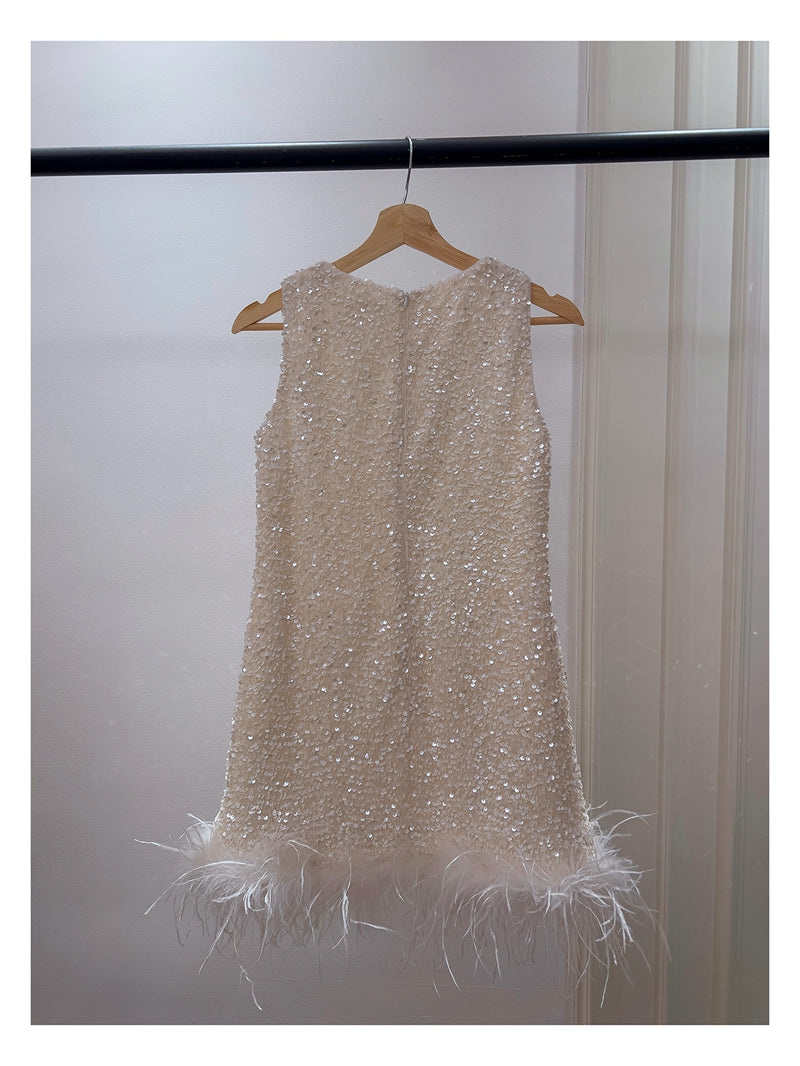 Cute A line Scoop Neck Short White Sequin Formal 8th Grade Homecoming Dresses Summer Middle School Hoco Dress Homecoming Outfits DH93