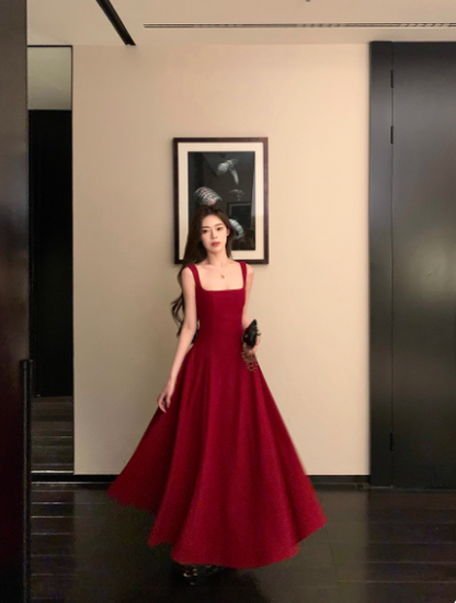 Vintage A Line Square Neckline Burgundy Satin Sleeveless 18th Birthday Dress Party Gown Birthday Outfits For Women DP0212