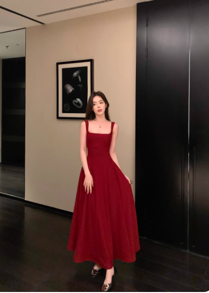 Vintage A Line Square Neckline Burgundy Satin Sleeveless 18th Birthday Dress Party Gown Birthday Outfits For Women DP0212