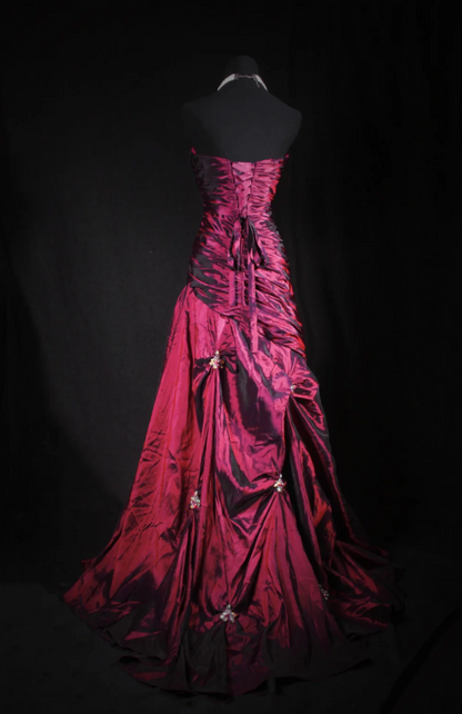 Chic A-Line Long Prom Dresses Satin Sleeveless Burgundy Birthday Dresses Sweet 16 Dresses DP04053