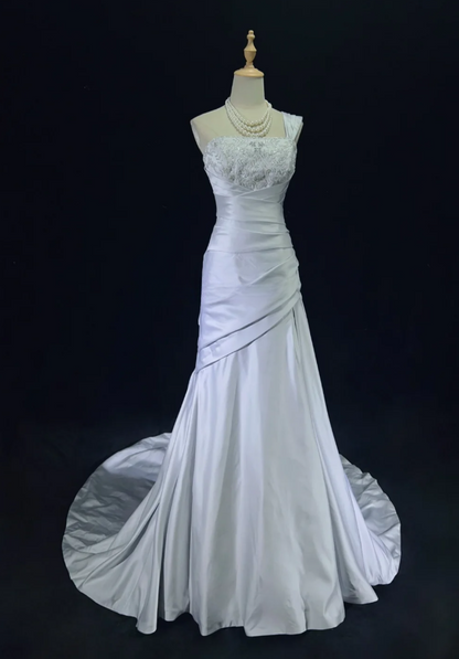 Elegant Off-shoulder Sheath Long Prom Dresses Satin Beaded Silver Birthday Dresses Sleeveless Evening Dresses DP04102