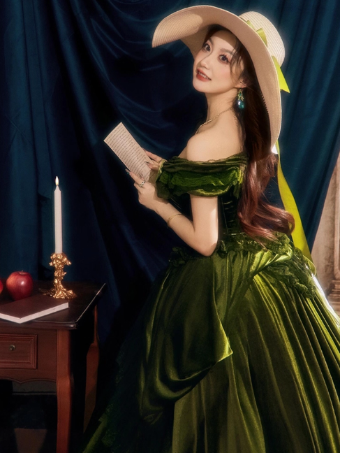 Chic Off-shoulder A-Line Green Long Prom Dresses Velvet Sleeveless Evening Dresses Green Birtdhay Dresses DP04123