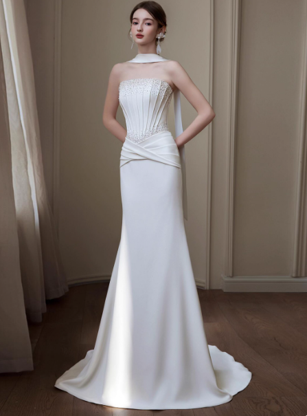 Chic Strapless Sheath Long Wedding Dresses Satin White Bridal Dresses Sleeveless Bridal Gowns DP04133