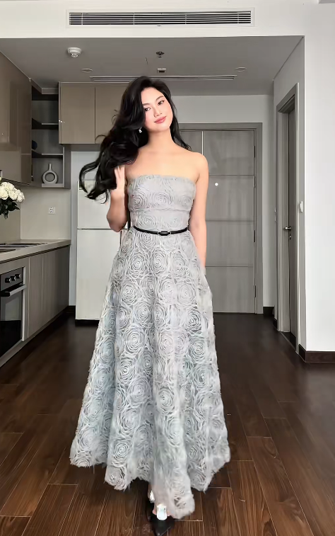 Chic Sheath Long Prom Dresses Tulle Gray Evening Gowns  Strapless Birthday Dresses DP04144