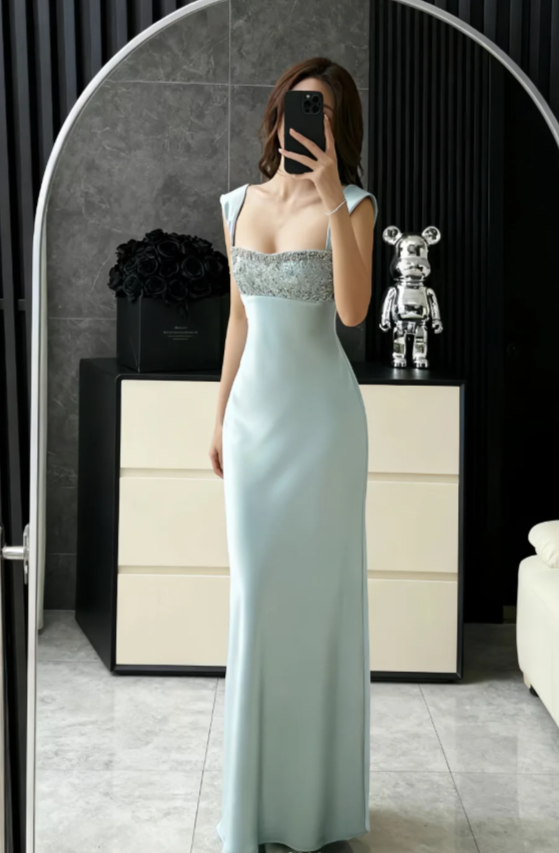 Süßes Ballkleid Spaghettiträger Silbergrau Mini Kurzes Formales Homecoming-Kleid Party Kurzes Ballkleid Hoco Kleider DH2684