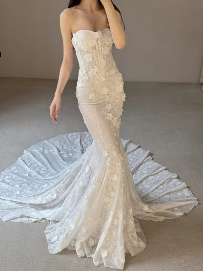 Elegant Sweetheart Mermaid Long Wedding Dresses Lace Appliques White Bridal Gowns Sleeveless Bridal Dresses DP04184